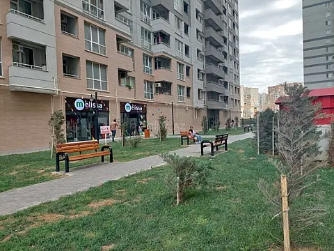 Satılır 2 otaqlı mənzil 50 m²