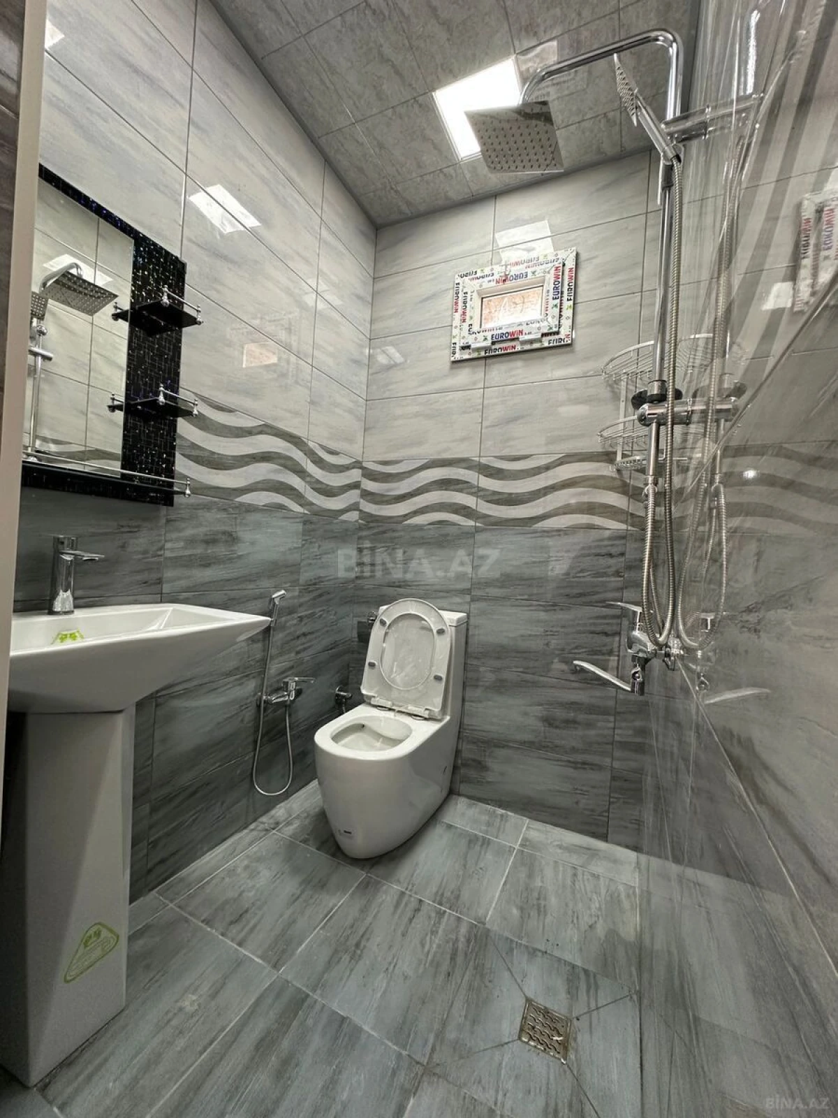 Satılır 3 otaqlı həyət evi 65 m²