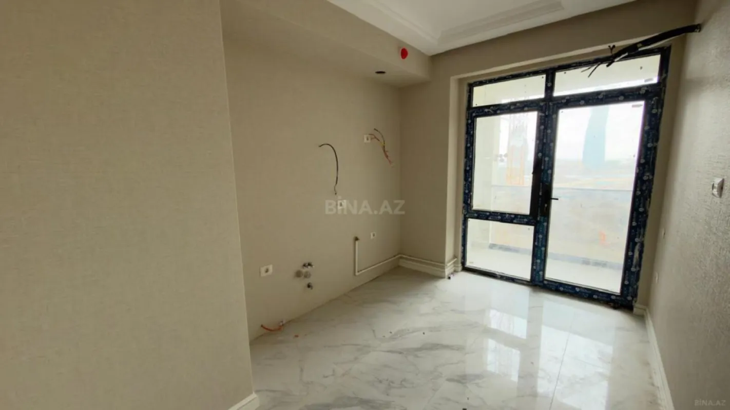 Satılır 2 otaqlı mənzil 70 m²