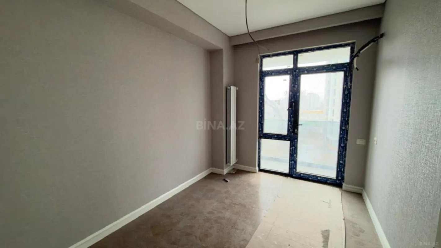 Satılır 2 otaqlı mənzil 70 m²