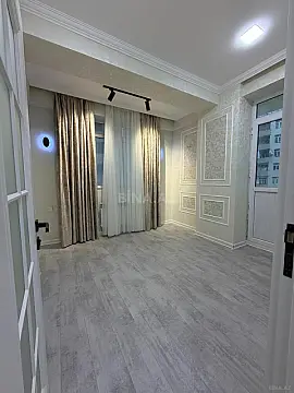 Satılır 2 otaqlı mənzil 76 m²