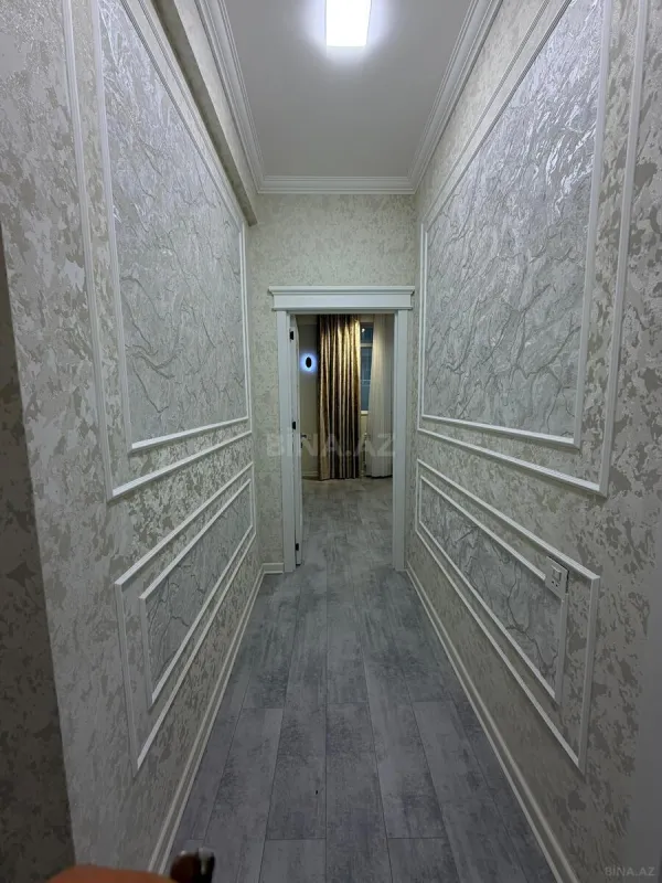 Satılır 2 otaqlı mənzil 76 m²