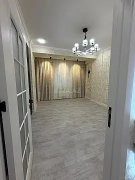Satılır 2 otaqlı mənzil 76 m²