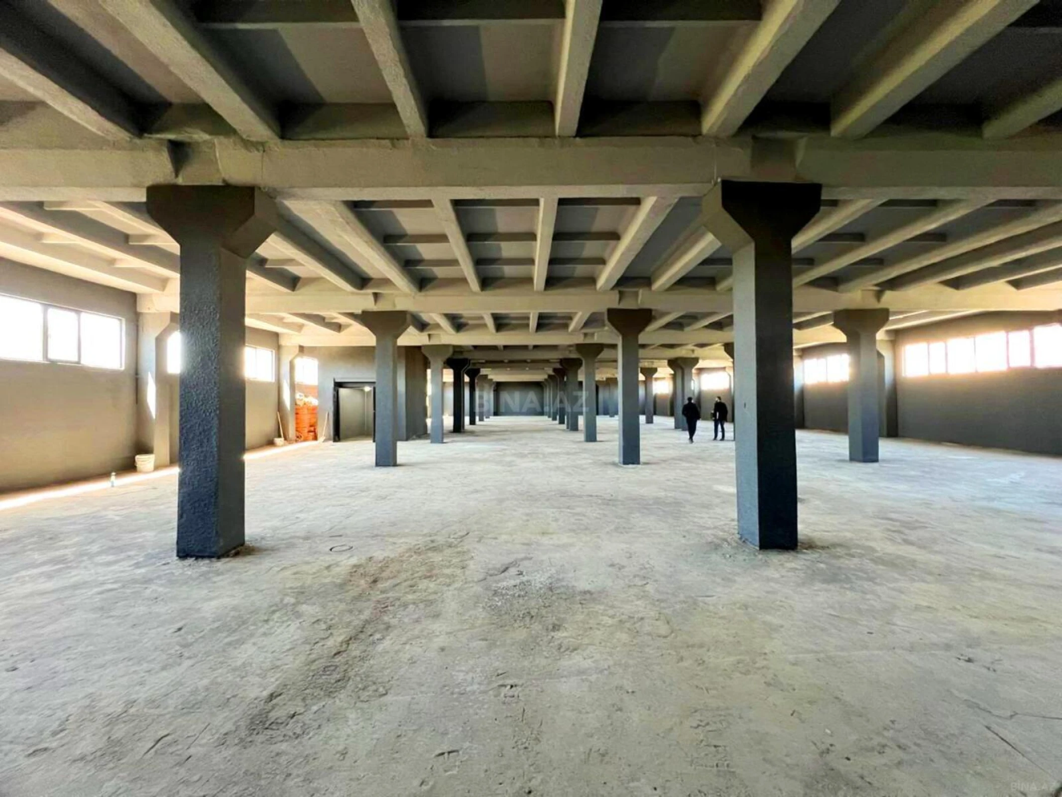 Kirayə verilir obyekt 2100 m²