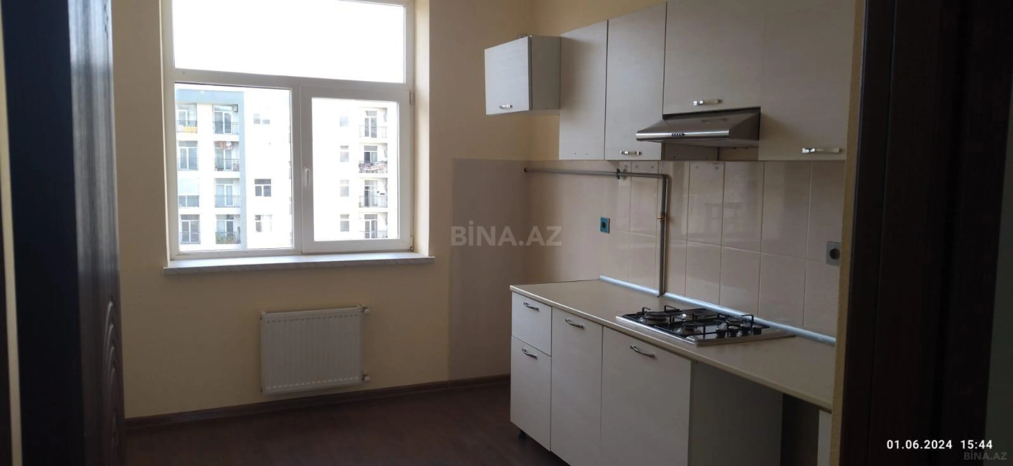 Satılır 4 otaqlı mənzil 117 m²