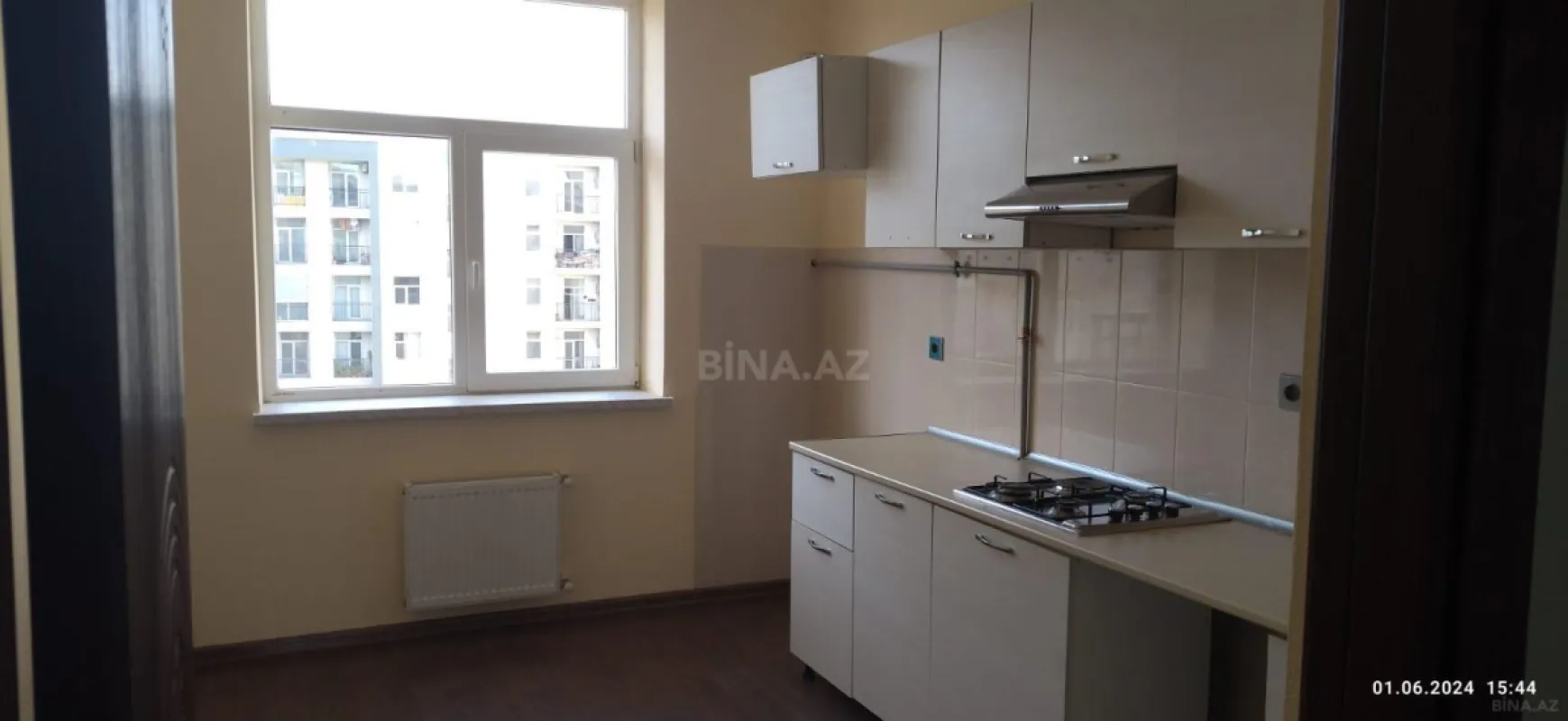 Satılır 4 otaqlı mənzil 117 m²