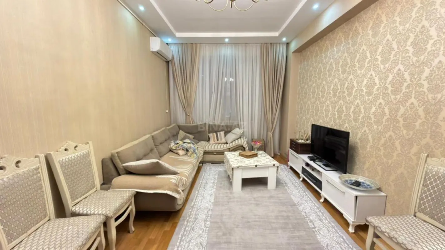 Satılır 2 otaqlı mənzil 50 m²