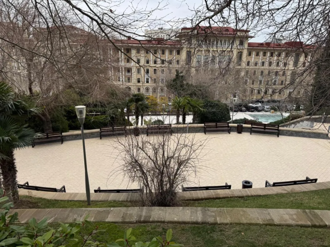 Satılır 2 otaqlı mənzil 50 m²