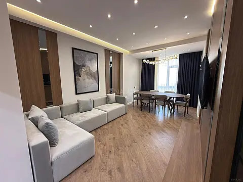 Satılır 3 otaqlı mənzil 118 m² — Bakı 3 otaq 118.00 m²