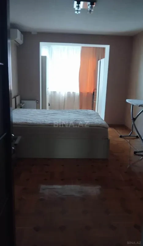 Kirayə verilir 2 otaqlı mənzil 65 m²