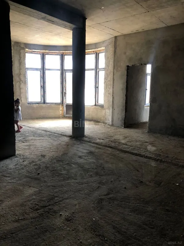 Kirayə verilir obyekt 450 m²