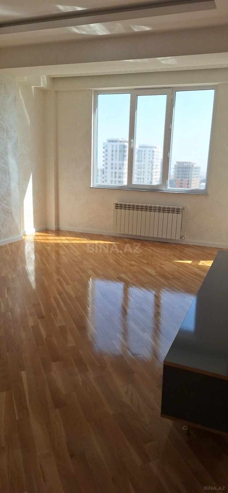 Satılır 3 otaqlı mənzil 100 m²