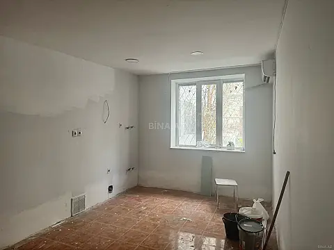 Satılır obyekt 320 m²