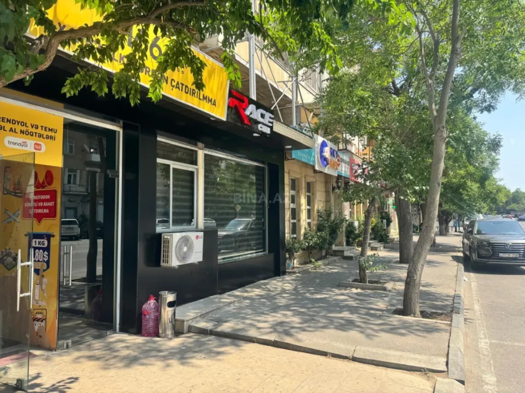 Satılır obyekt 127 m²