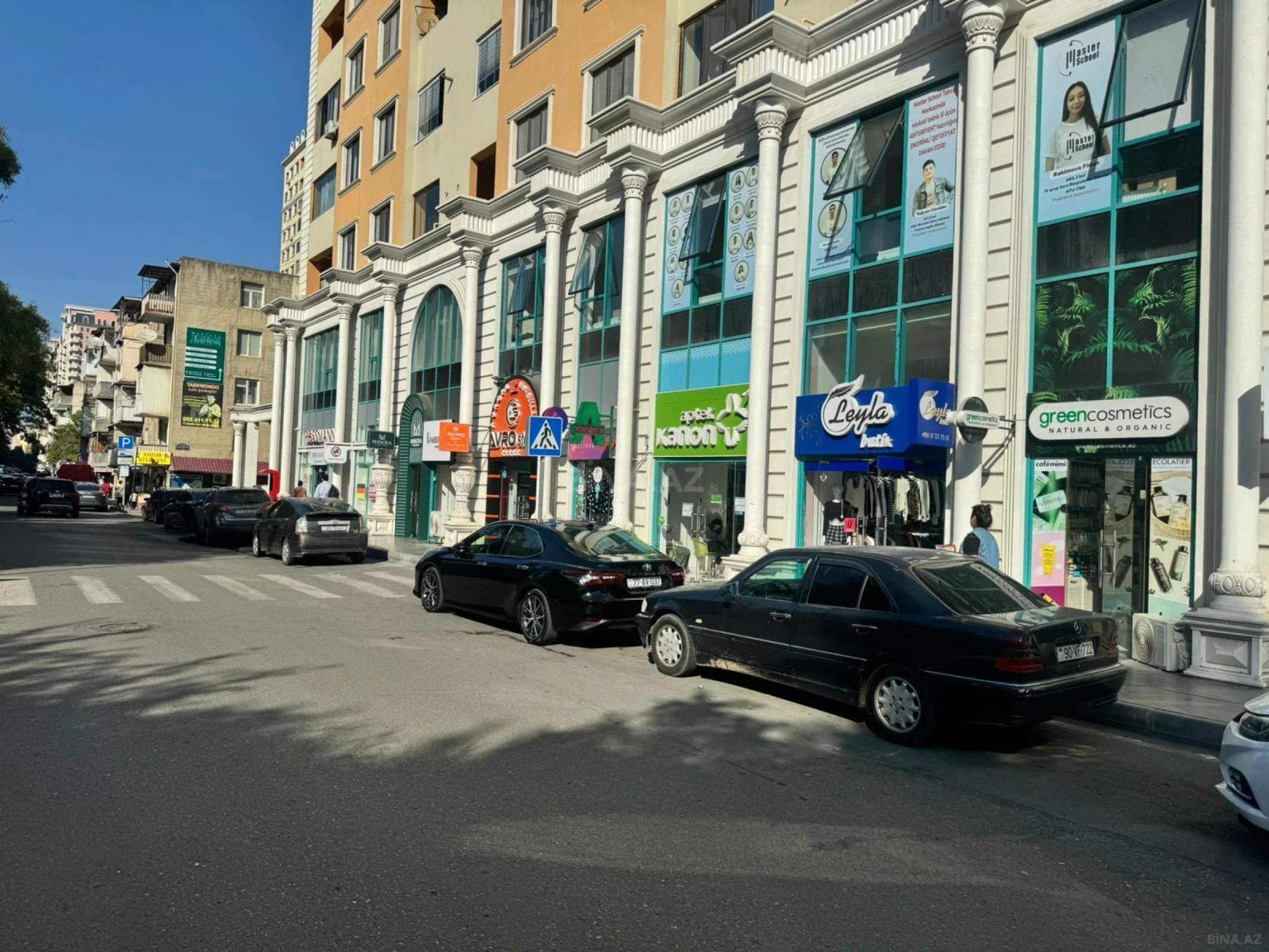 Satılır obyekt 98.5 m²