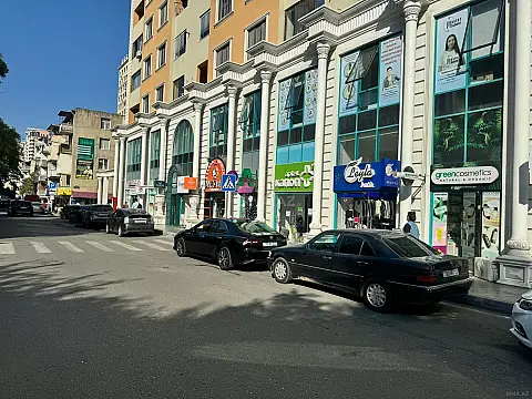 Satılır obyekt 98.5 m² — Bakı 98.50 m²