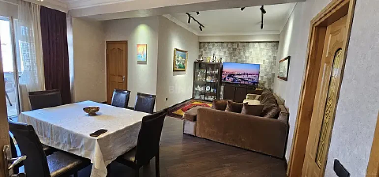 Satılır 3 otaqlı mənzil 105 m² — Bakı, Nərimanov 3 otaq 105.00 m²