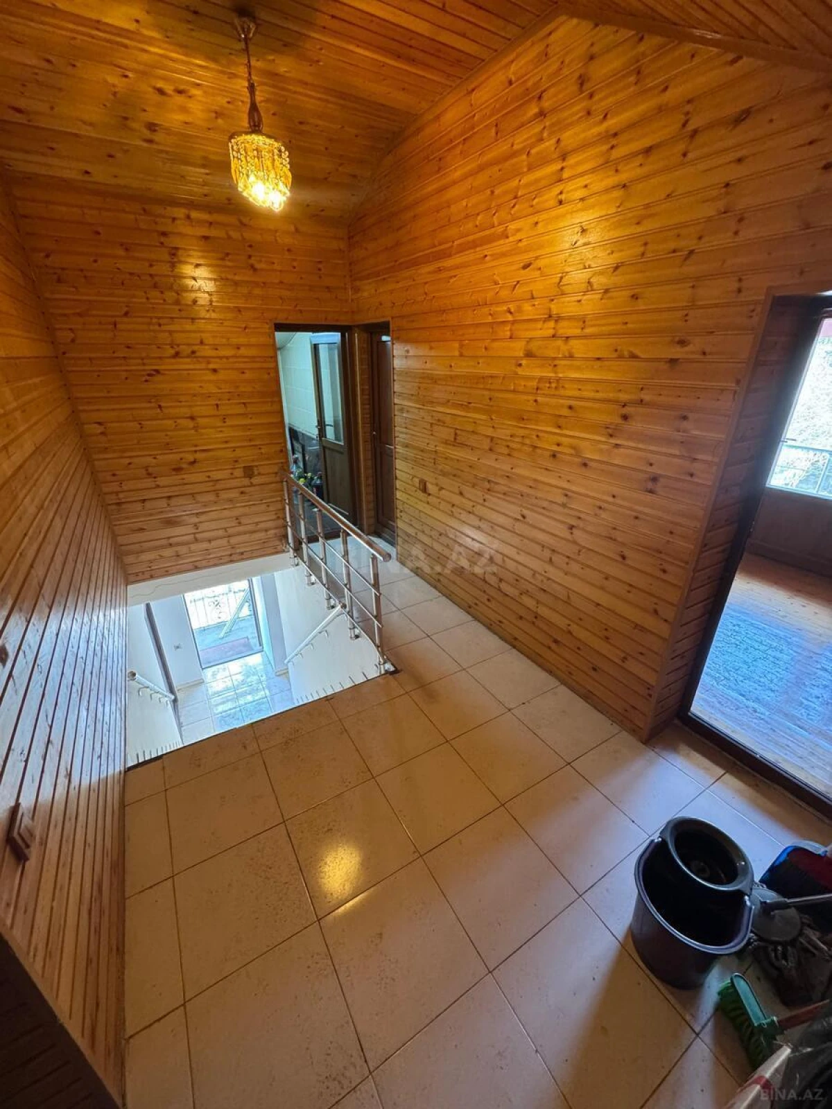 Kirayə verilir obyekt 300 m²