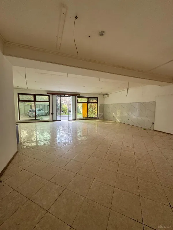 Kirayə verilir obyekt 300 m²
