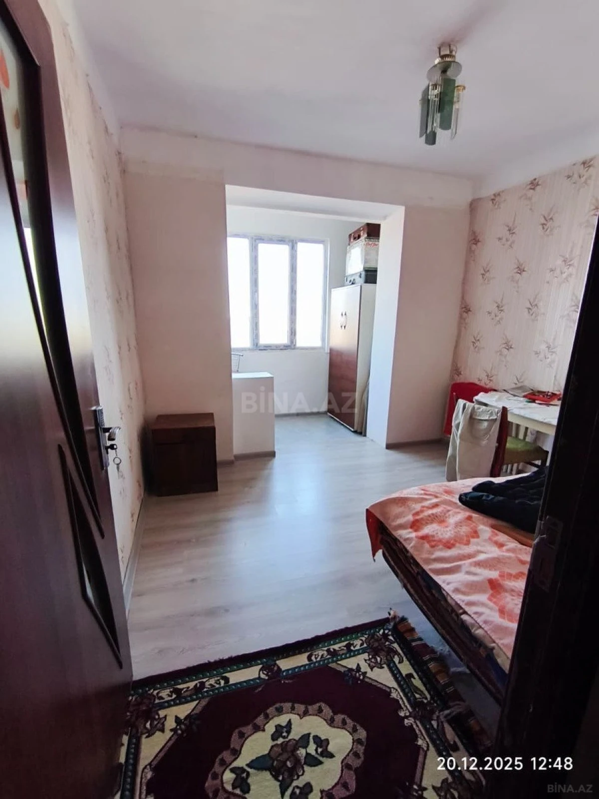 Satılır 5 otaqlı mənzil 120 m²
