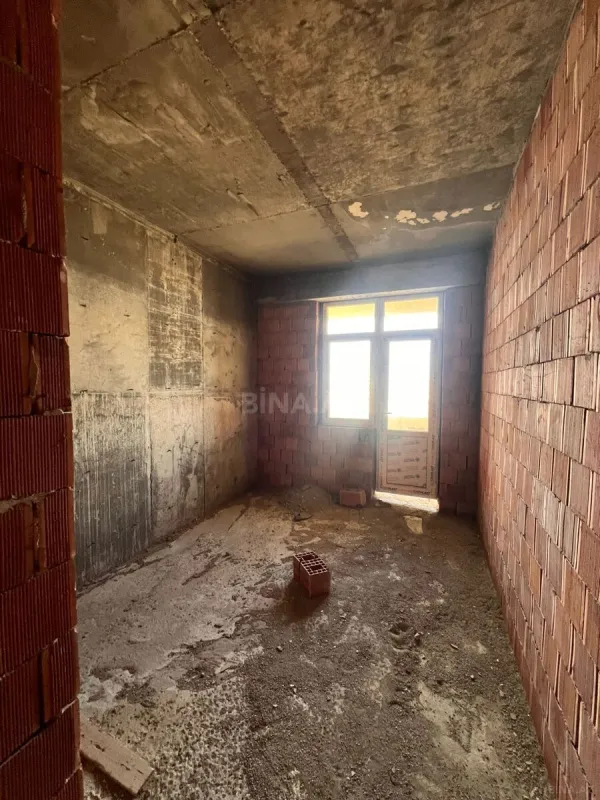 Satılır 2 otaqlı mənzil 97.2 m²