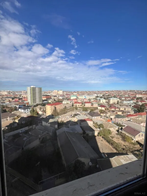 Satılır 2 otaqlı mənzil 97.2 m²