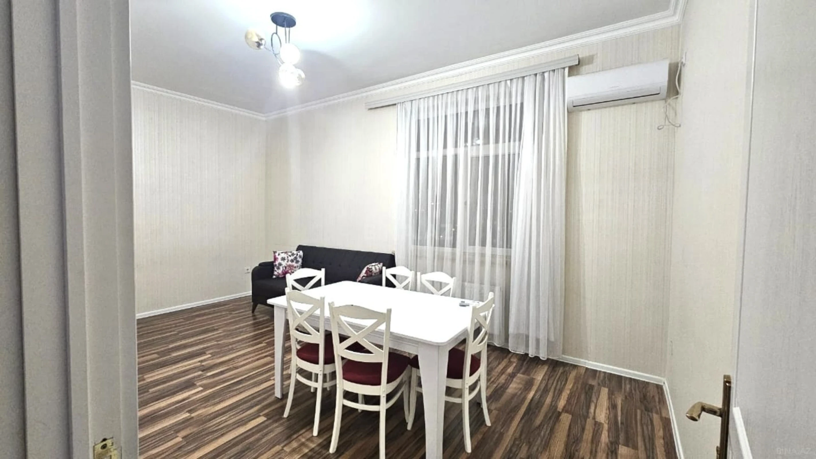 Kirayə verilir 3 otaqlı mənzil 85 m²