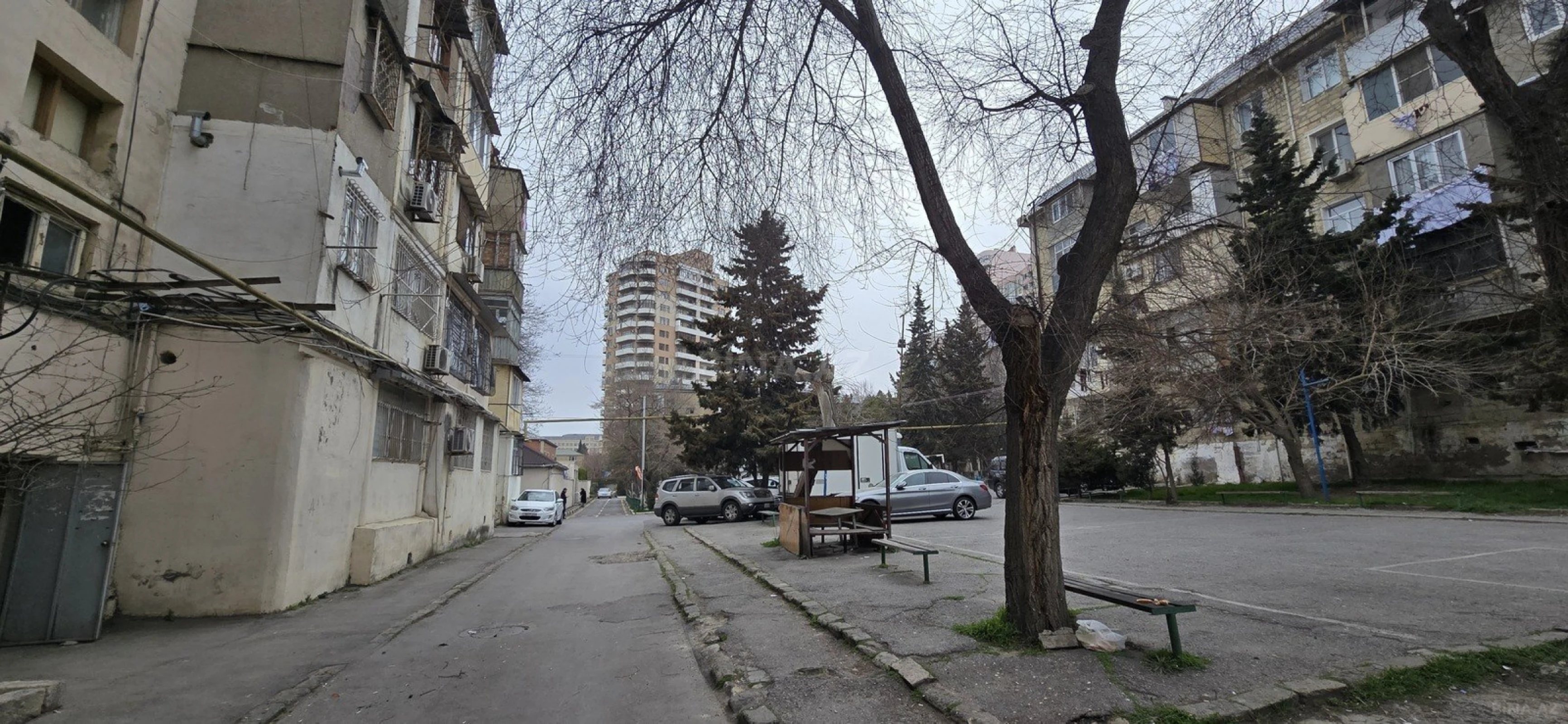 Satılır 2 otaqlı mənzil 40.3 m²