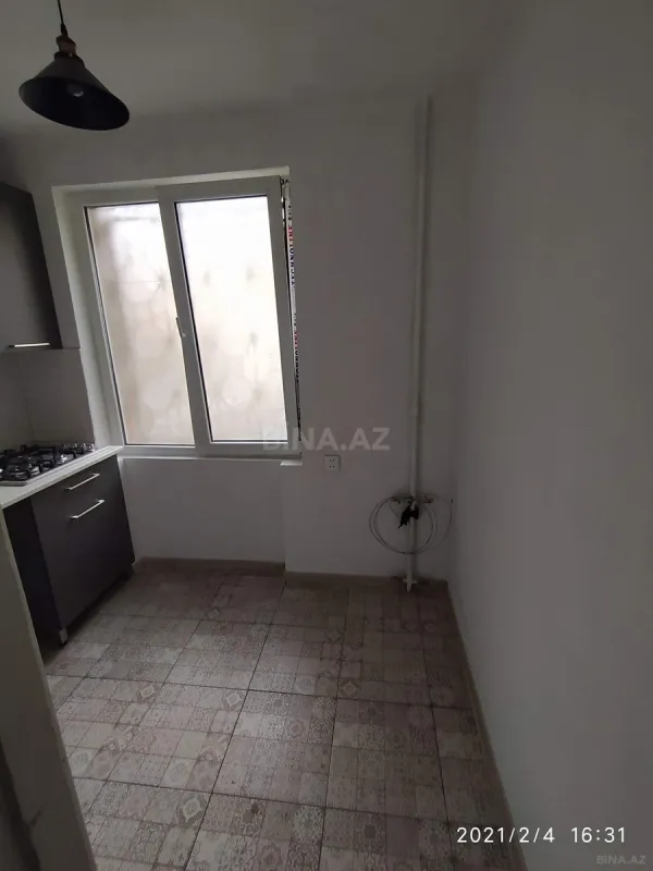 Satılır 2 otaqlı mənzil 40.3 m²
