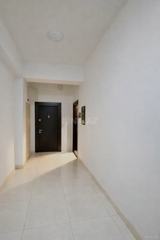 Satılır 2 otaqlı mənzil 80 m²