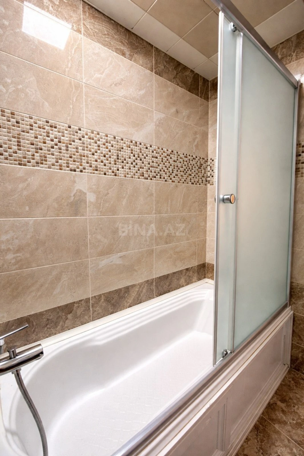 Satılır 2 otaqlı mənzil 80 m²