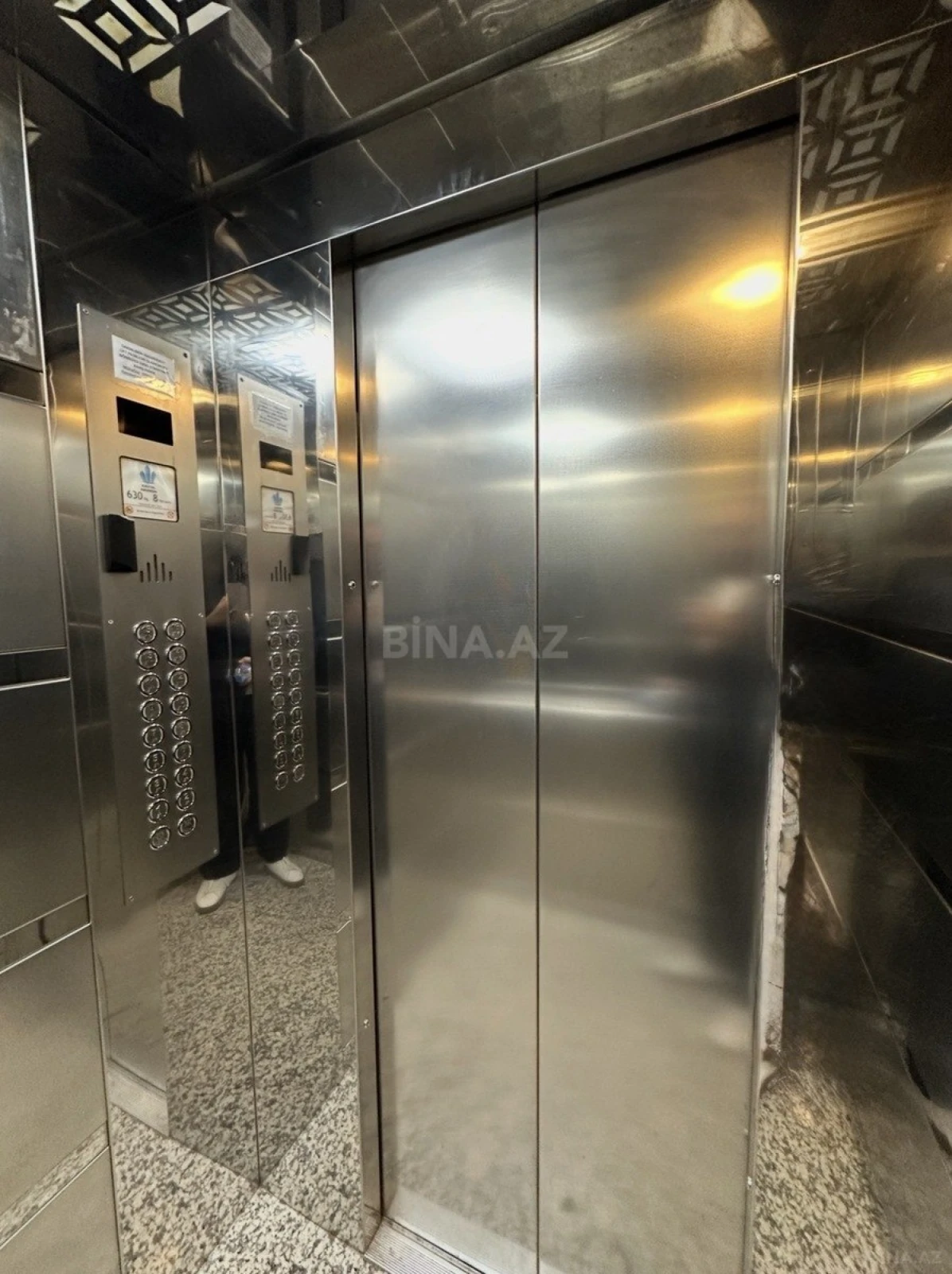 Satılır 2 otaqlı mənzil 80 m²