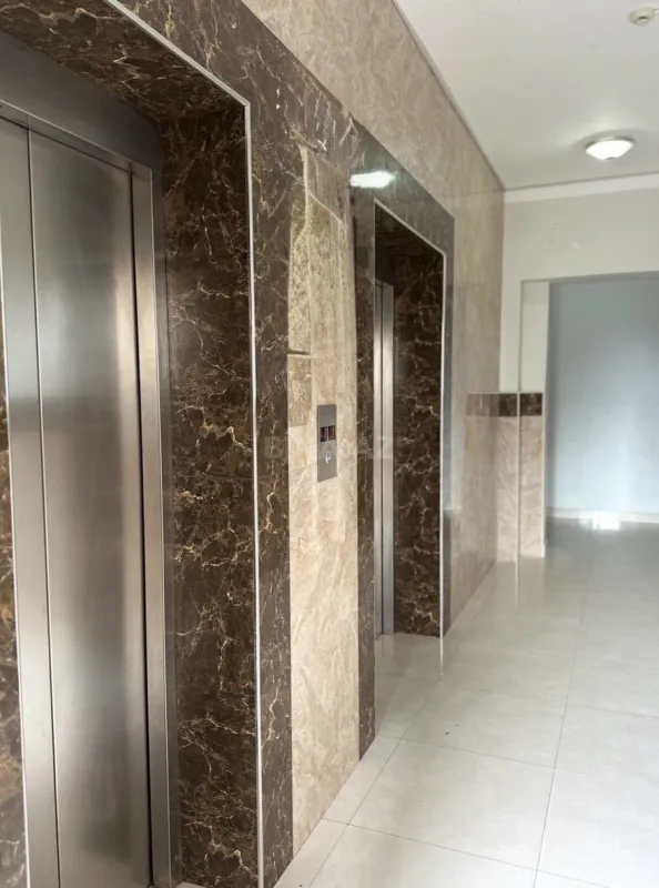 Satılır 2 otaqlı mənzil 80 m²
