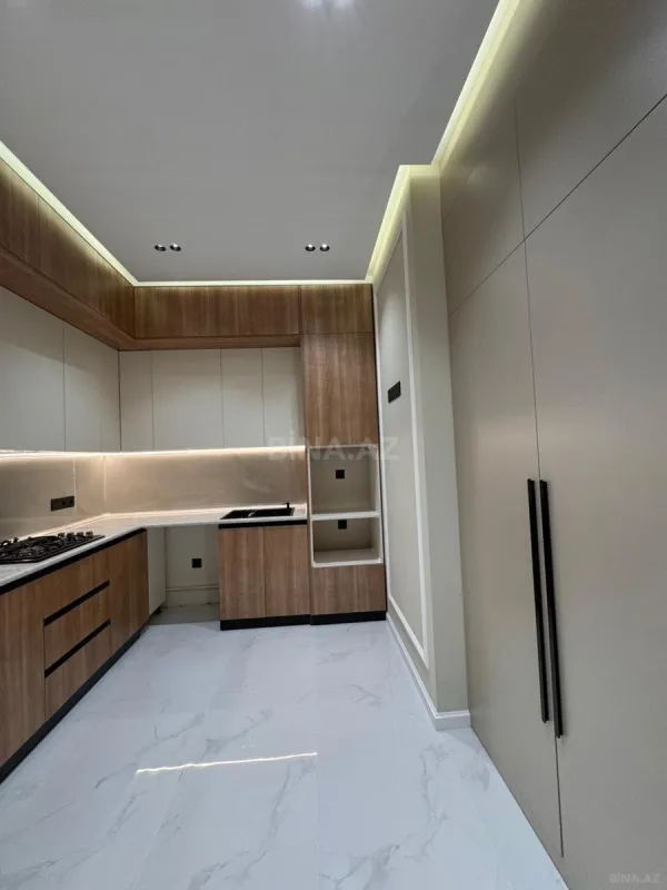 Satılır 2 otaqlı mənzil 60 m²