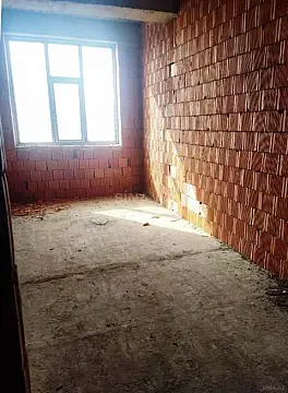 Satılır 3 otaqlı mənzil 76 m²