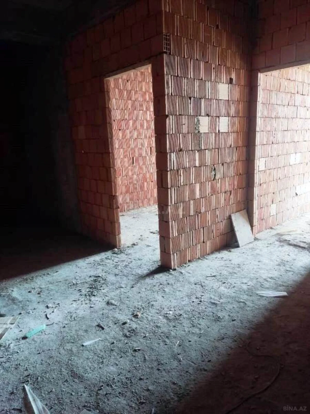 Satılır 3 otaqlı mənzil 76 m²