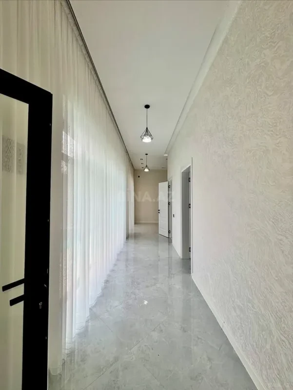Kirayə verilir 4 otaqlı həyət evi 250 m²