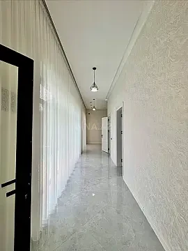 Kirayə verilir 4 otaqlı həyət evi 250 m²