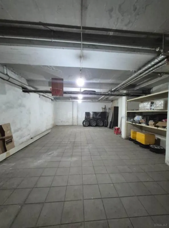 Satılır qaraj 70 m²