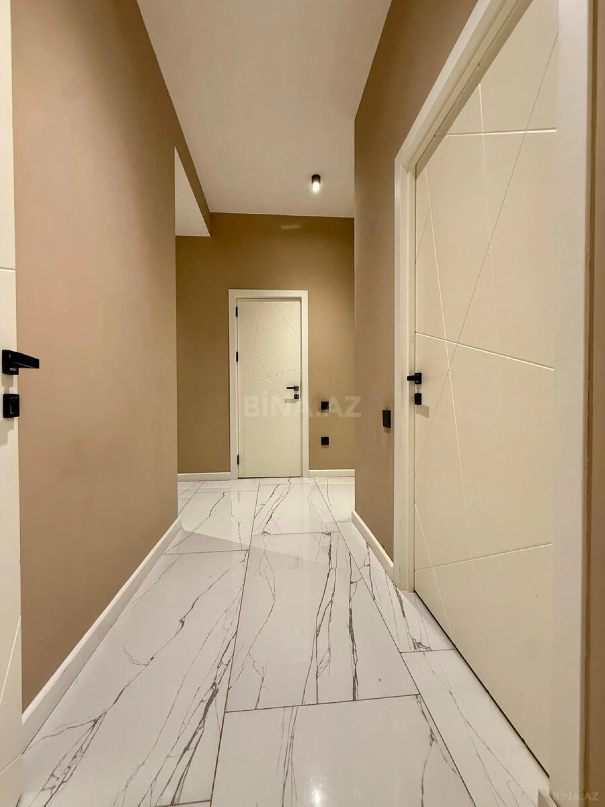 Satılır 3 otaqlı mənzil 85 m²