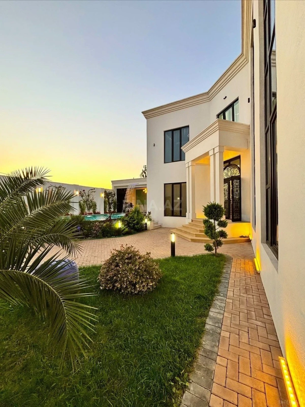 Kirayə verilir 5 otaqlı həyət evi 350 m²