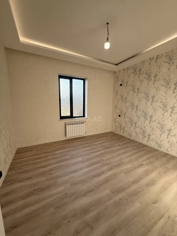 Satılır 5 otaqlı həyət evi 220 m²