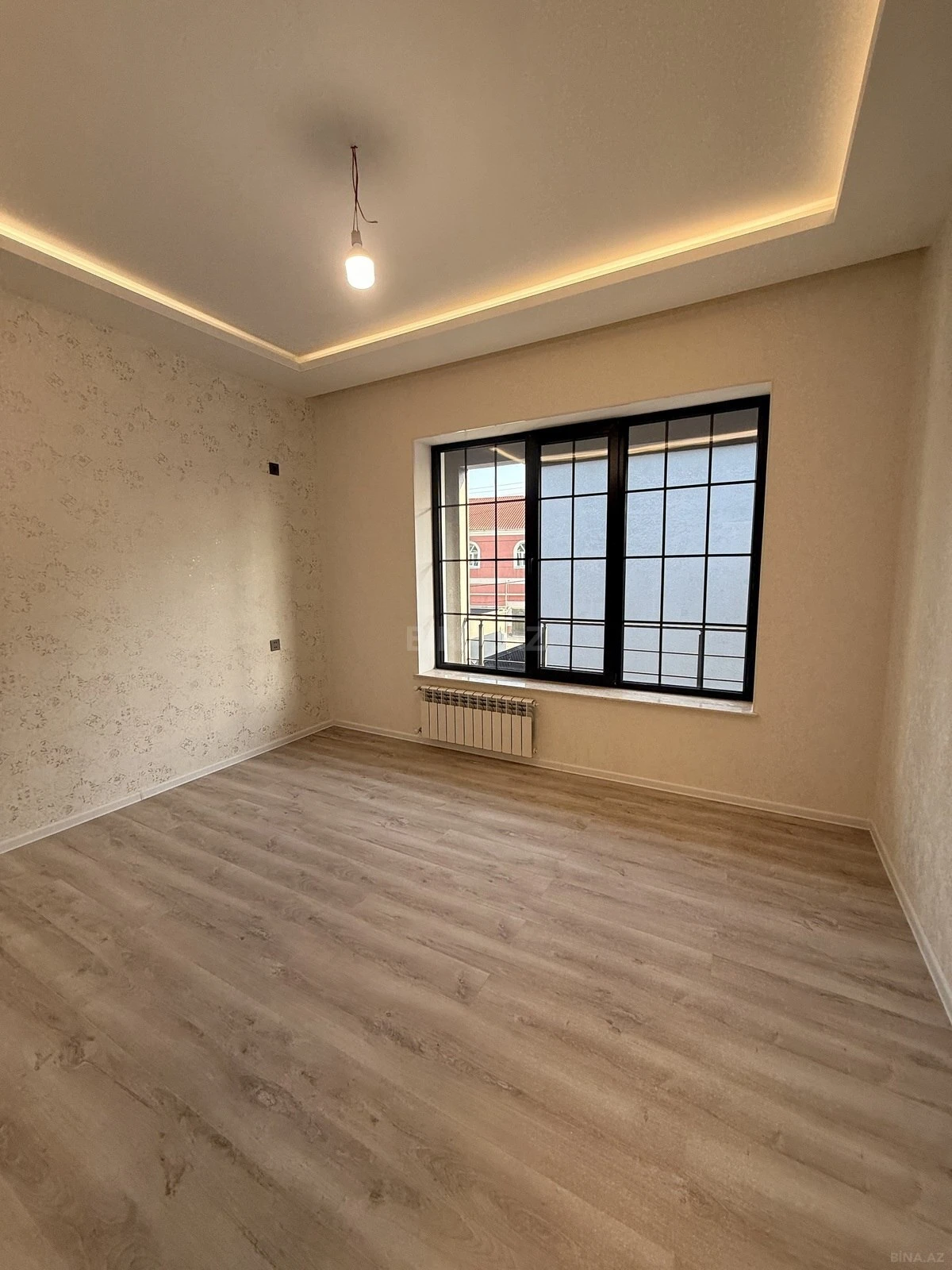 Satılır 5 otaqlı həyət evi 220 m²