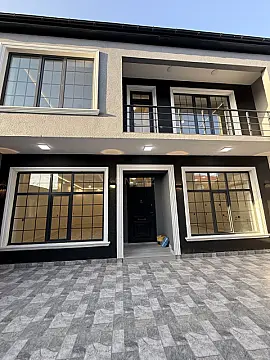 Satılır 5 otaqlı həyət evi 220 m²