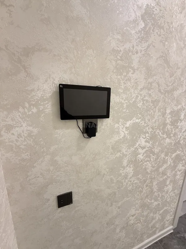 Satılır 5 otaqlı həyət evi 220 m²