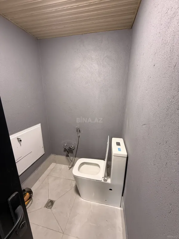 Satılır 5 otaqlı həyət evi 220 m²