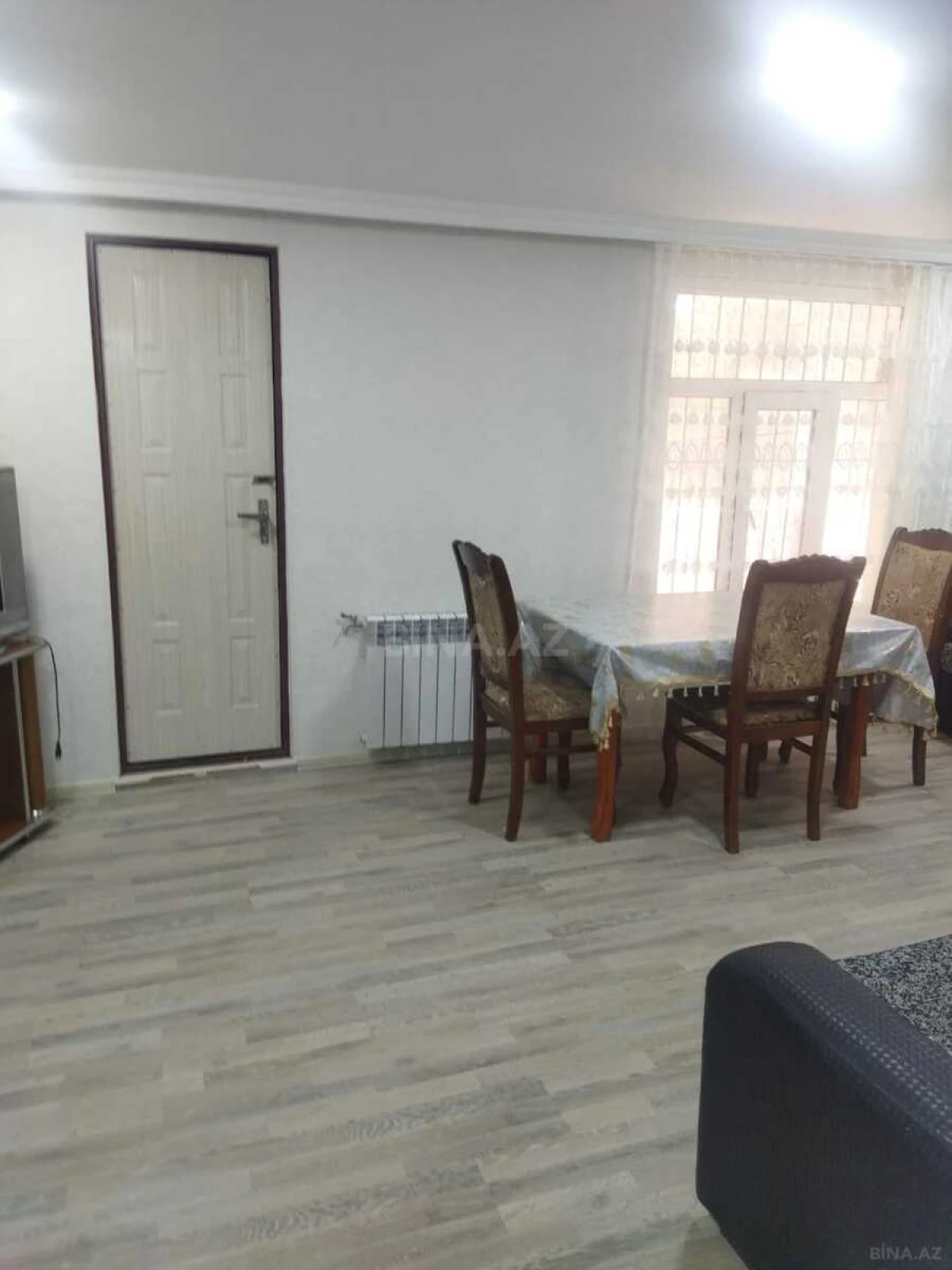 Kirayə verilir 2 otaqlı mənzil 55 m²
