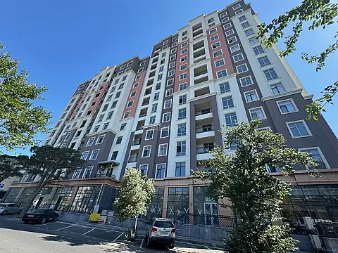Satılır 2 otaqlı mənzil 82 m² — Bakı 2 otaq 82.00 m²