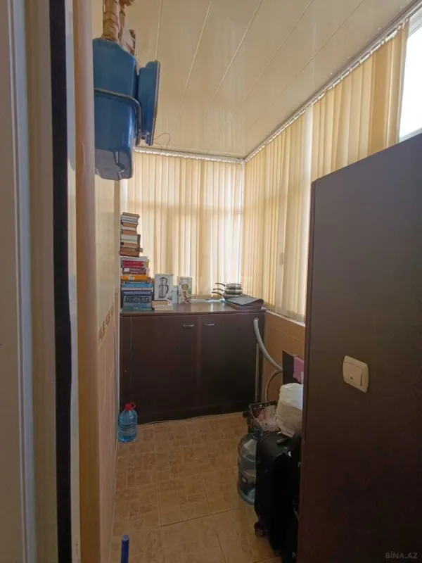 Satılır 2 otaqlı mənzil 90 m²