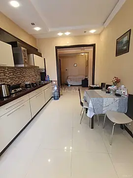 Satılır 2 otaqlı mənzil 90 m²